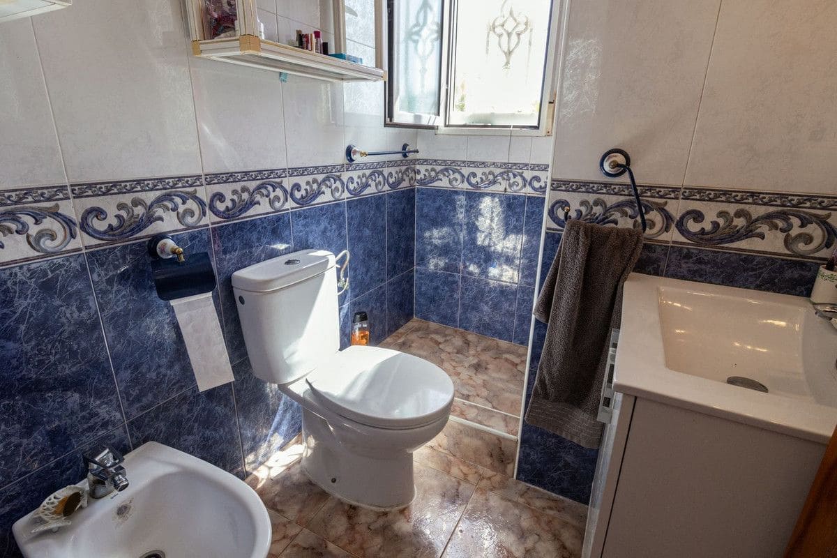 Chalet de 4 habitaciones en Orihuela Costa en venta con piscina - 560.000 € (Ref: 10061631)