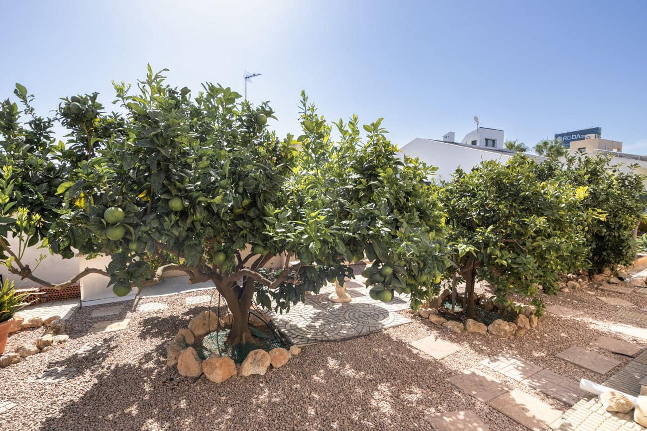 4 makuuhuone Huvila myytävänä paikassa Orihuela Costa mukana uima-altaan - 560 000 € (Ref: 10061633)