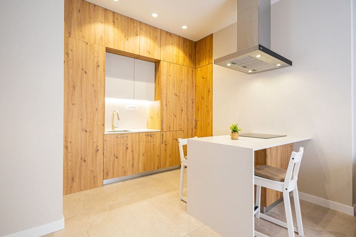 2 Zimmer Apartment zu verkaufen in Alicante / Alacant Stadt - 199.300 € (Ref: 10061639)