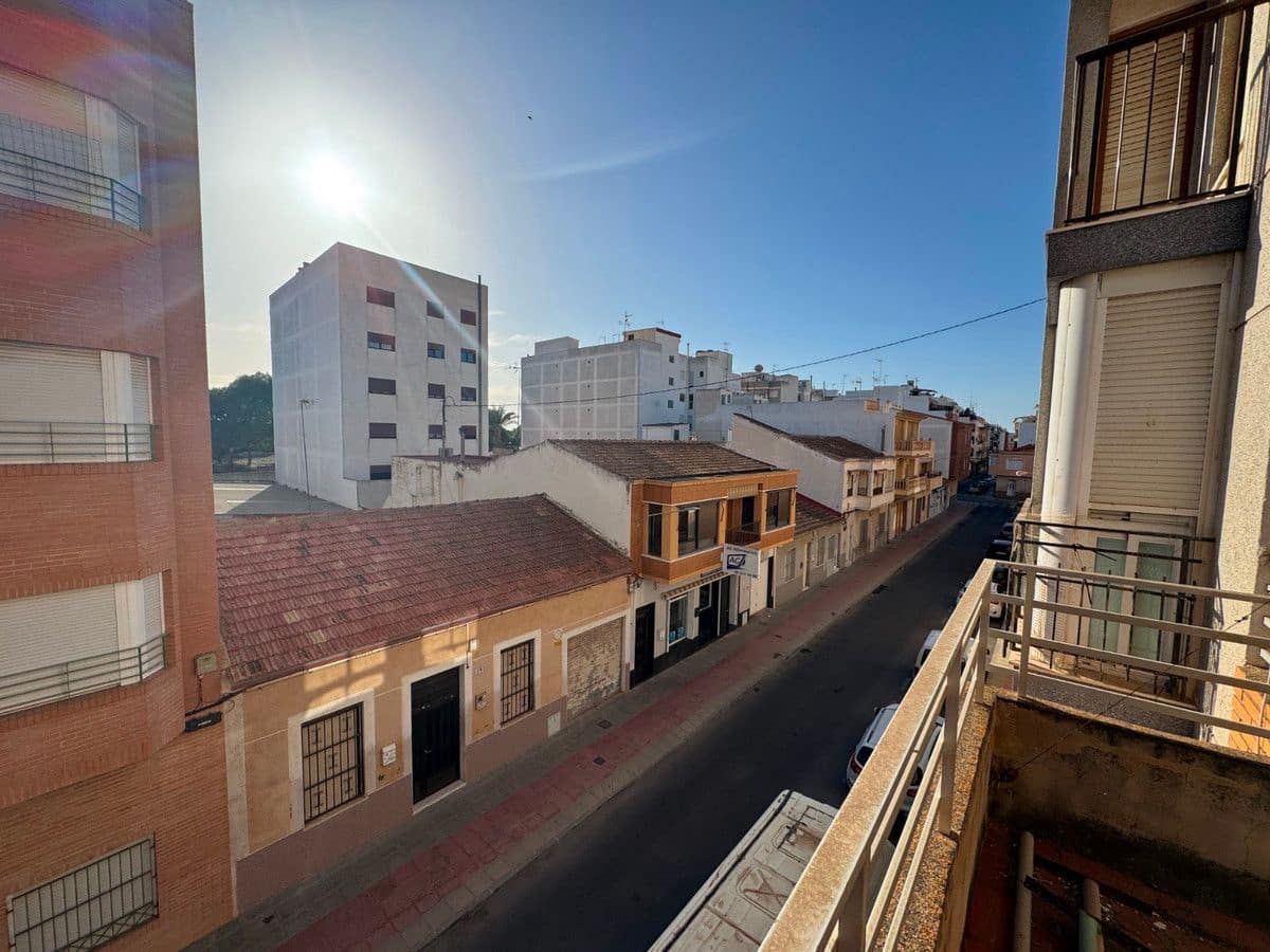 1 quarto Casa em Banda para venda em Guardamar del Segura - 154 900 € (Ref: 10063986)