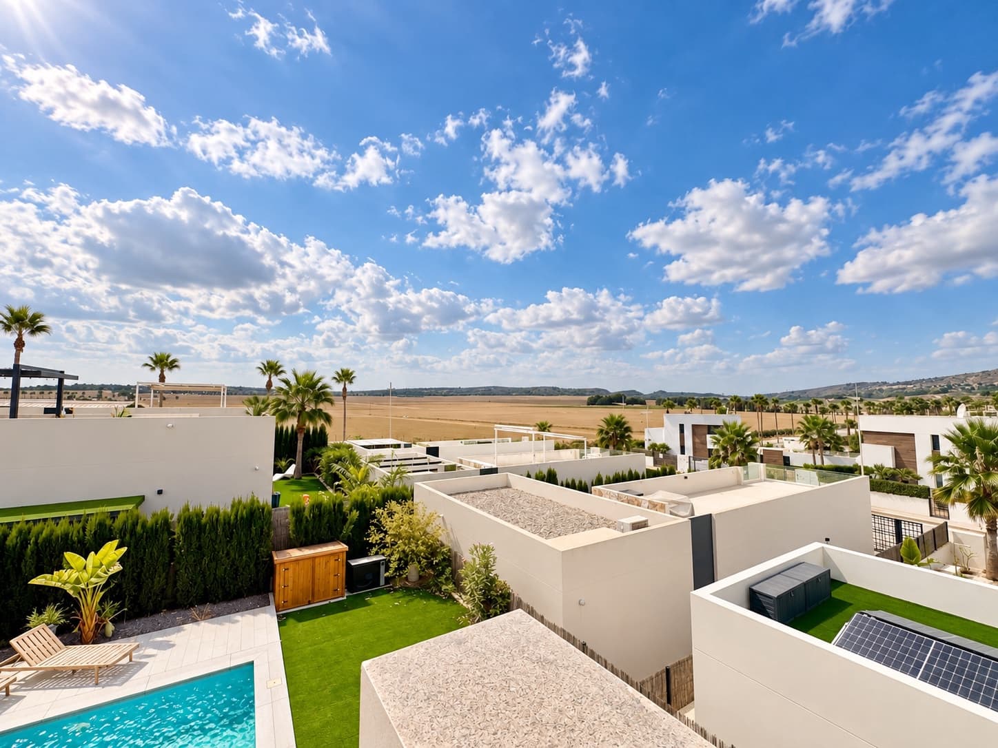 3 soveværelse Villa til salg i Alicante by med swimmingpool garage - € 649.000 (Ref: 10068122)