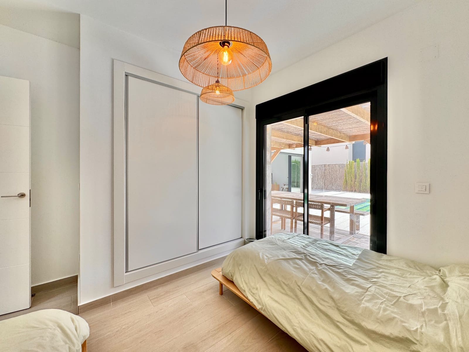 3 soveværelse Villa til salg i Alicante by med swimmingpool garage - € 649.000 (Ref: 10068122)