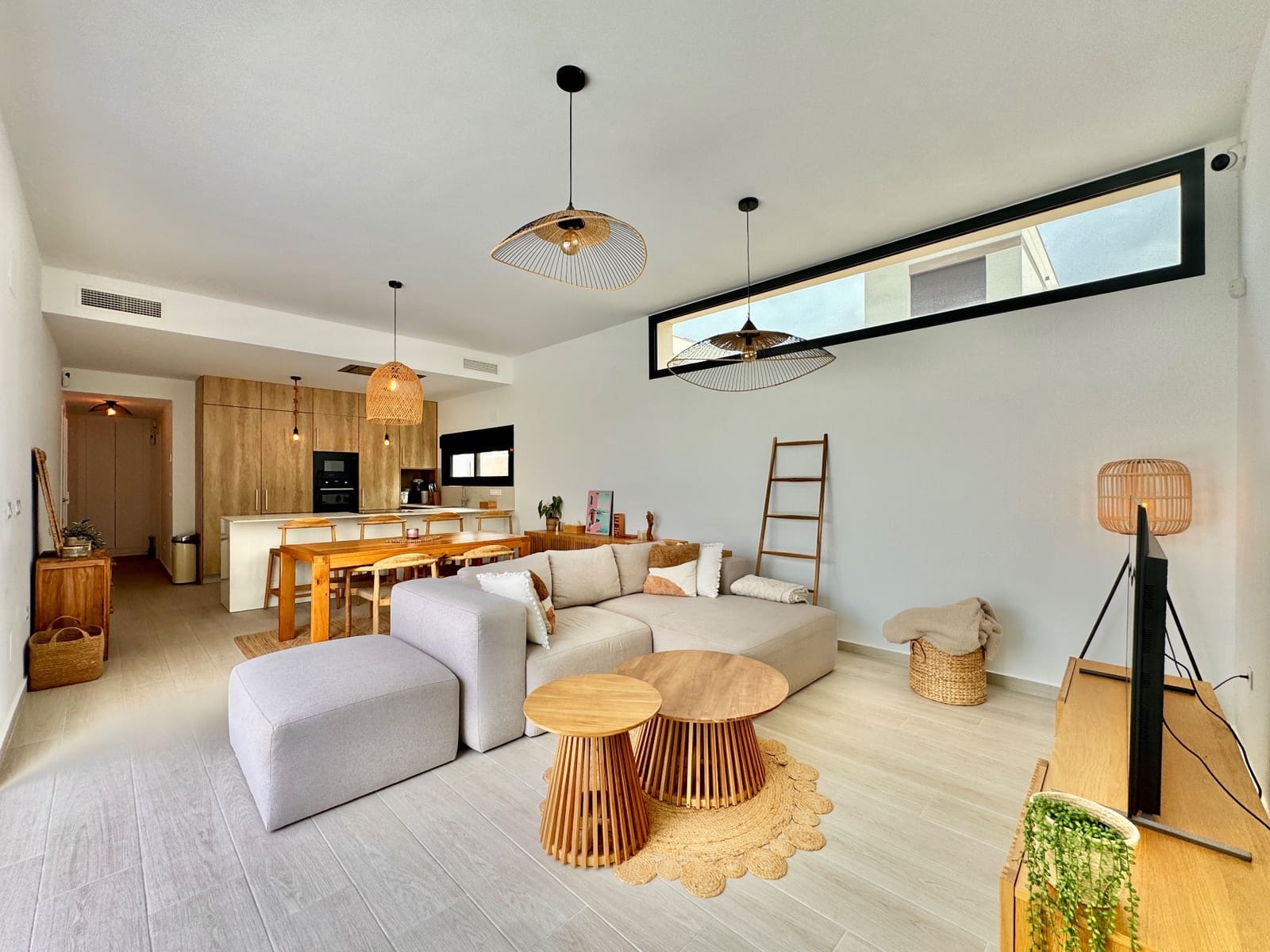3 soveværelse Villa til salg i Alicante by med swimmingpool garage - € 649.000 (Ref: 10068122)