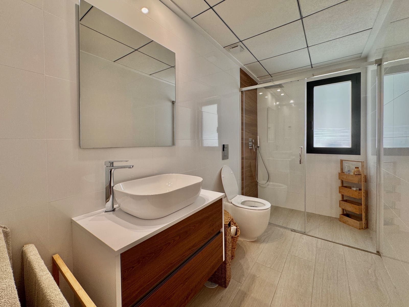 3 soveværelse Villa til salg i Alicante by med swimmingpool garage - € 649.000 (Ref: 10068122)