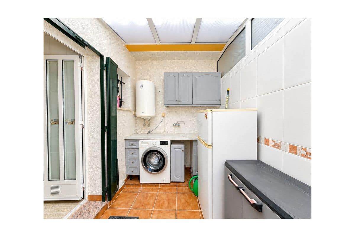 2 slaapkamer Huis te koop in Daya Nueva met zwembad - € 159.995 (Ref: 10068128)