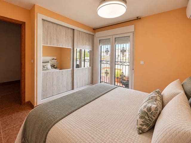 3 makuuhuone Huvila myytävänä paikassa Desamparados - Hurchillo - Torremendo, Orihuela mukana uima-altaan - 215 000 € (Ref: 10068130)
