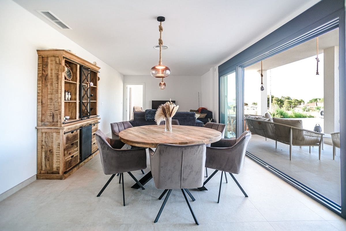 4 makuuhuone Huvila myytävänä paikassa Aspe mukana uima-altaan - 547 000 € (Ref: 10068131)