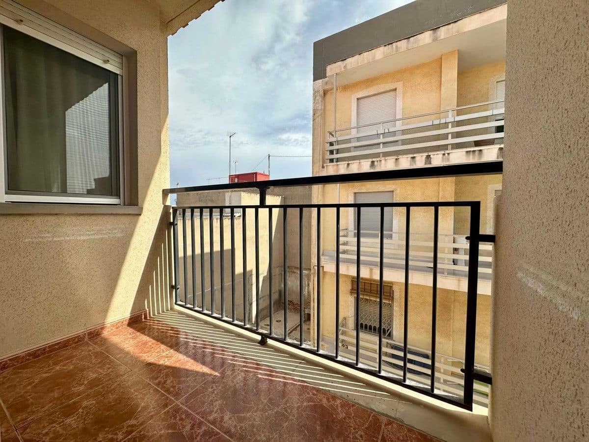 3 bedroom Apartment for sale in Los Alcazares - € 189,900 (Ref: 10068138)