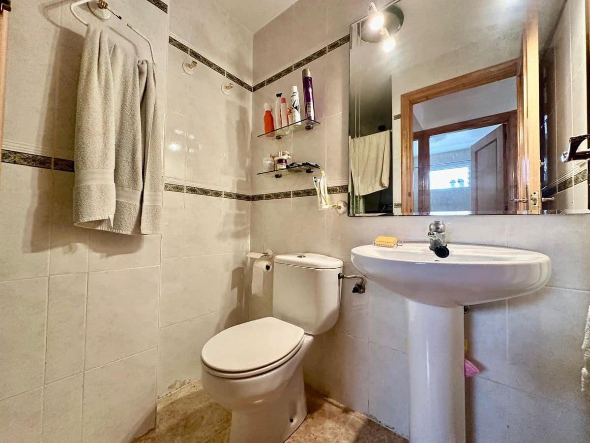 3 bedroom Apartment for sale in Los Alcazares - € 189,900 (Ref: 10068138)