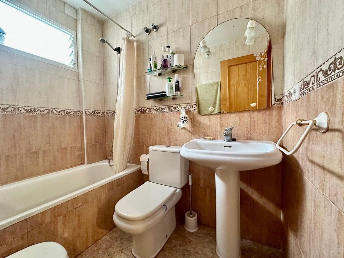 3 bedroom Apartment for sale in Los Alcazares - € 189,900 (Ref: 10068138)