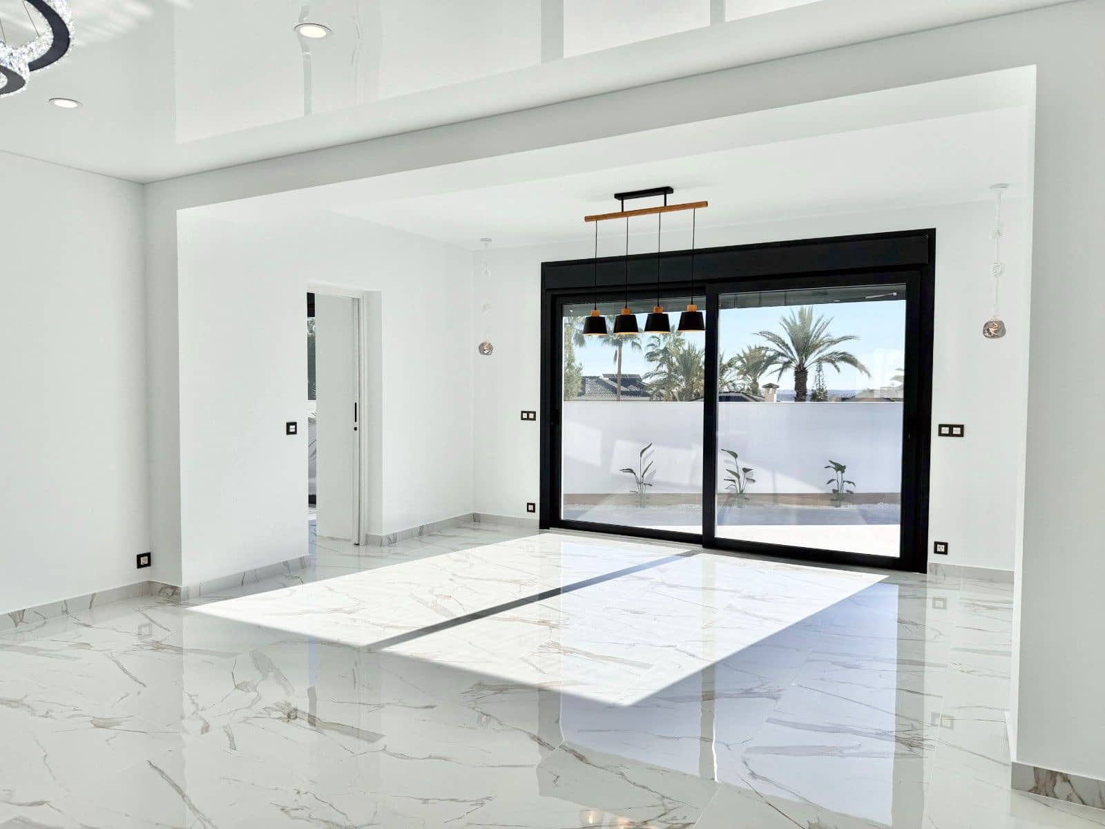 4 Zimmer Villa zu verkaufen in Rojales mit Pool - 850.000 € (Ref: 10068144)
