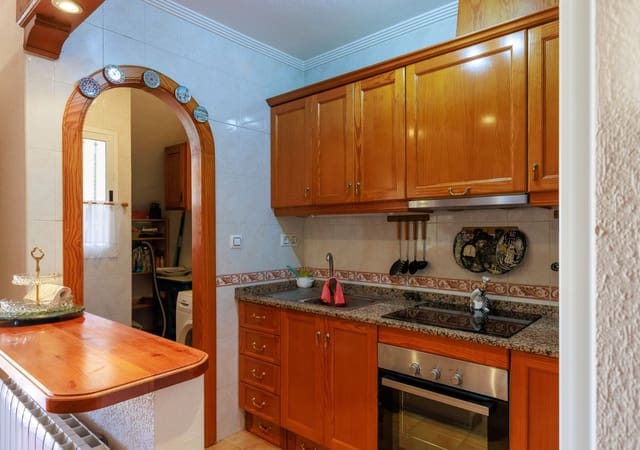2 quarto Bungalow para venda em Las Filipinas com piscina - 145 000 € (Ref: 10068146)