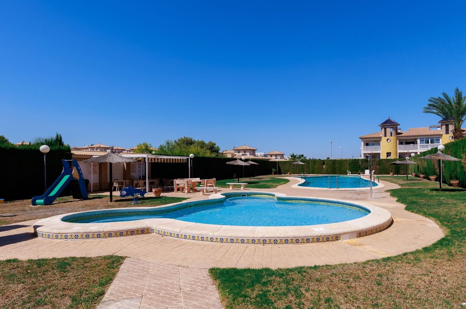 2 quarto Bungalow para venda em Filipinas com piscina - 145 000 € (Ref: 10068146)