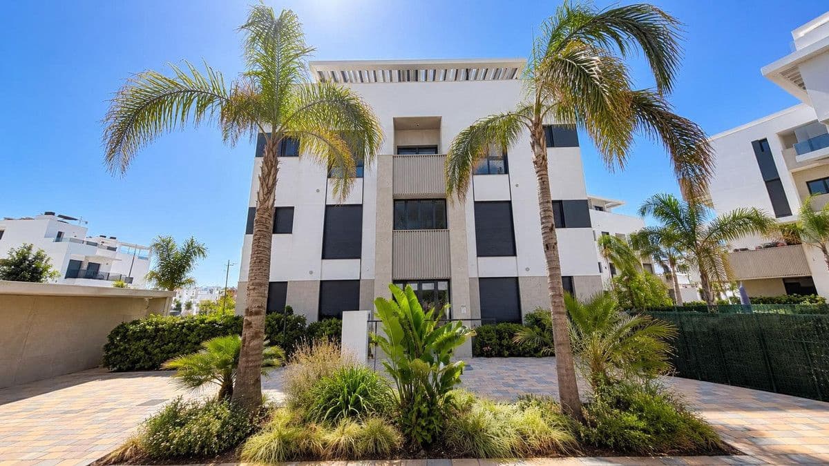 Apartamento de 2 habitaciones en Torre-Pacheco en venta con piscina - 285.000 € (Ref: 10068149)