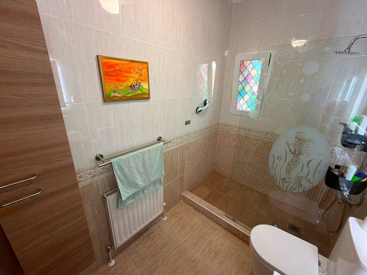 3 quarto Moradia para venda em Los Montesinos com piscina - 299 999 € (Ref: 10068655)