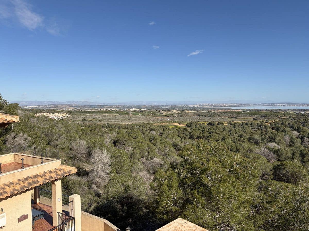 3 sovrum Villa till salu i San Miguel de Salinas med pool - 209 000 € (Ref: 10068746)