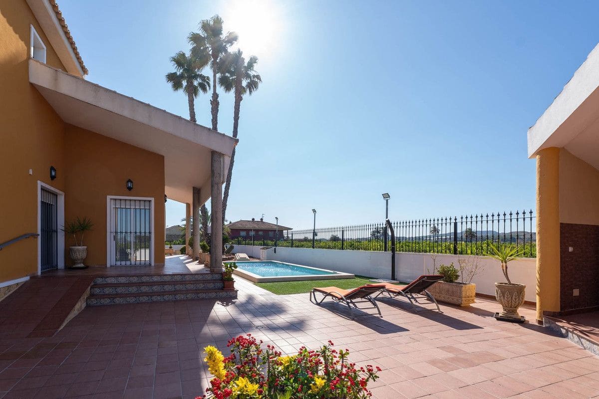 5 camera da letto Villa in vendita in Orihuela con piscina - 649.999 € (Rif: 10068750)