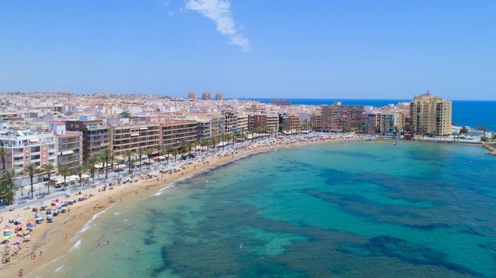 2 soveværelse Lejlighed til salg i Torrevieja med swimmingpool - € 280.000 (Ref: 10068905)