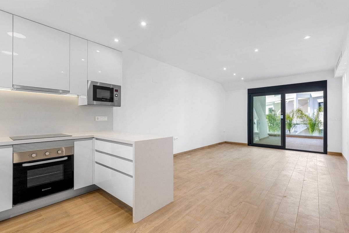 2 soverom Leilighet til salgs i Orihuela Costa med svømmebasseng - € 369 000 (Ref: 10068917)