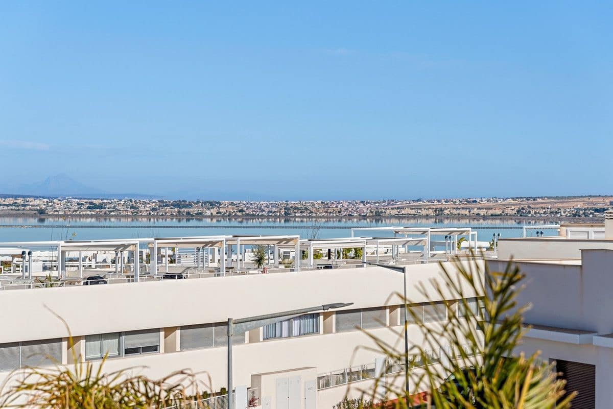 2 soverom Leilighet til salgs i Orihuela Costa med svømmebasseng - € 369 000 (Ref: 10068917)