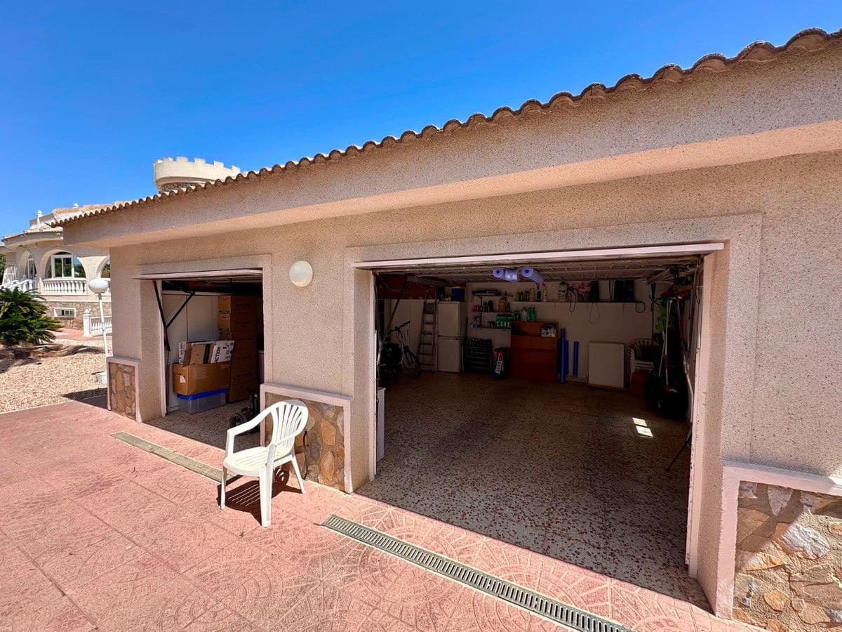 6 soverom Villa til salgs i Dona Pepa med svømmebasseng - € 845 000 (Ref: 10068923)