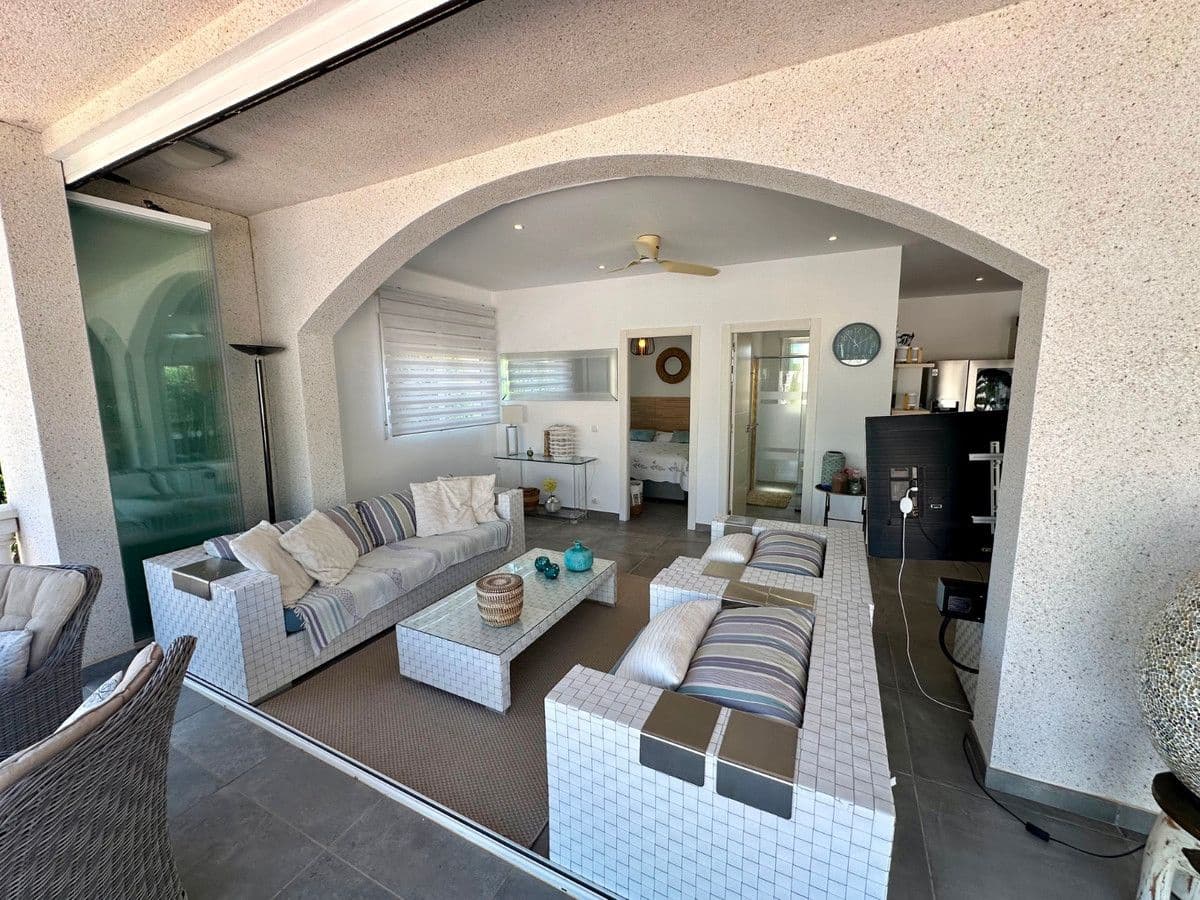 6 soverom Villa til salgs i Dona Pepa med svømmebasseng - € 845 000 (Ref: 10068923)