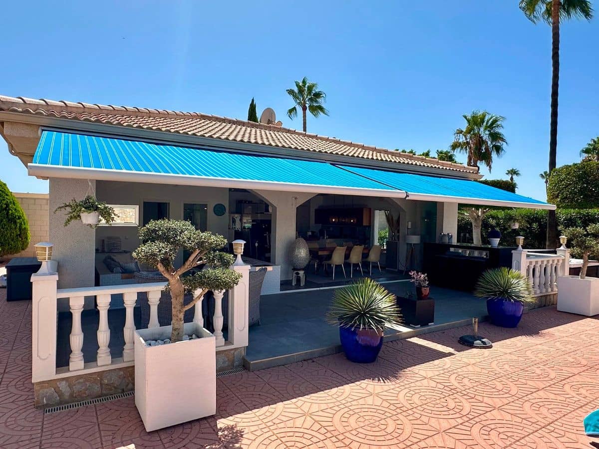 6 soverom Villa til salgs i Dona Pepa med svømmebasseng - € 845 000 (Ref: 10068923)