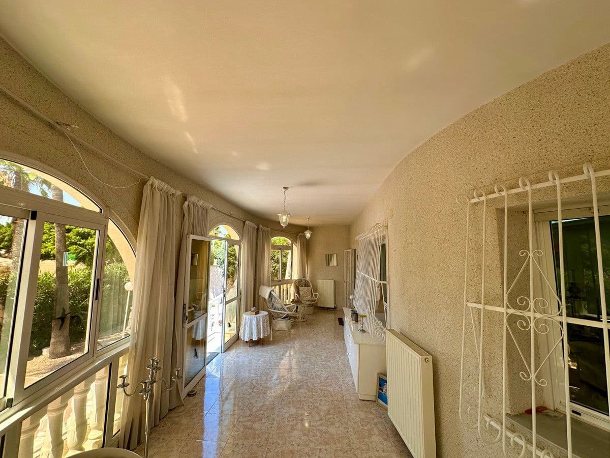 6 soverom Villa til salgs i Dona Pepa med svømmebasseng - € 845 000 (Ref: 10068923)