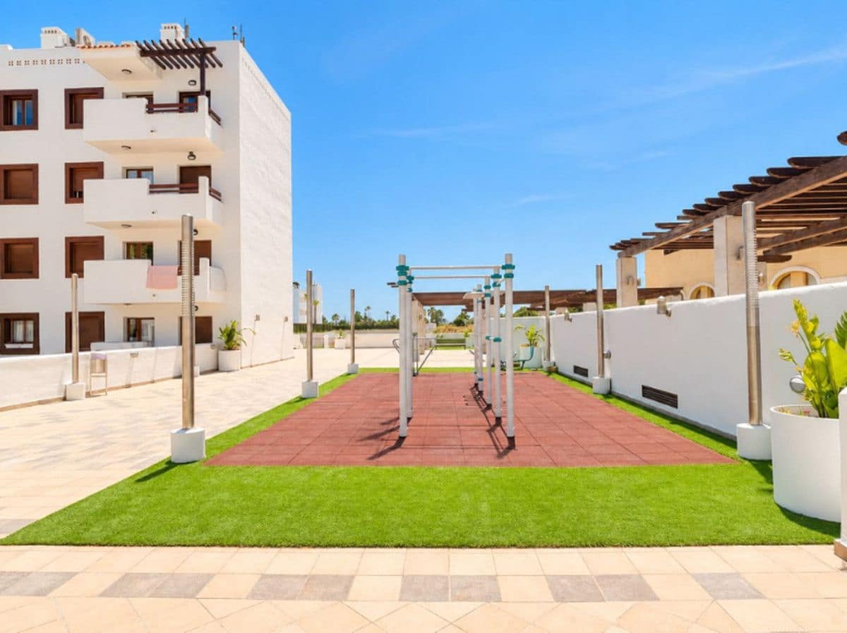 2 quarto Apartamento para venda em Los Alcazares com piscina - 219 900 € (Ref: 10068924)