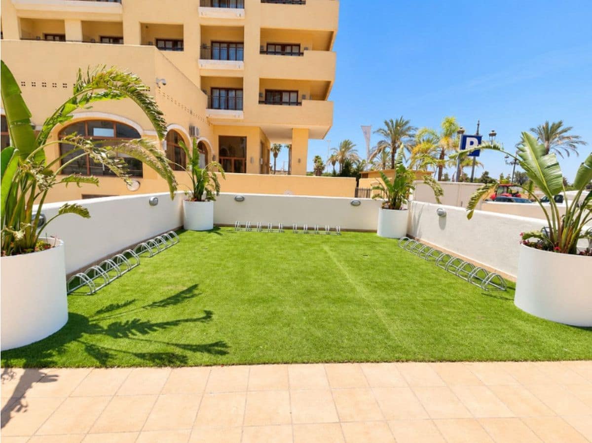 2 quarto Apartamento para venda em Los Alcazares com piscina - 219 900 € (Ref: 10068924)