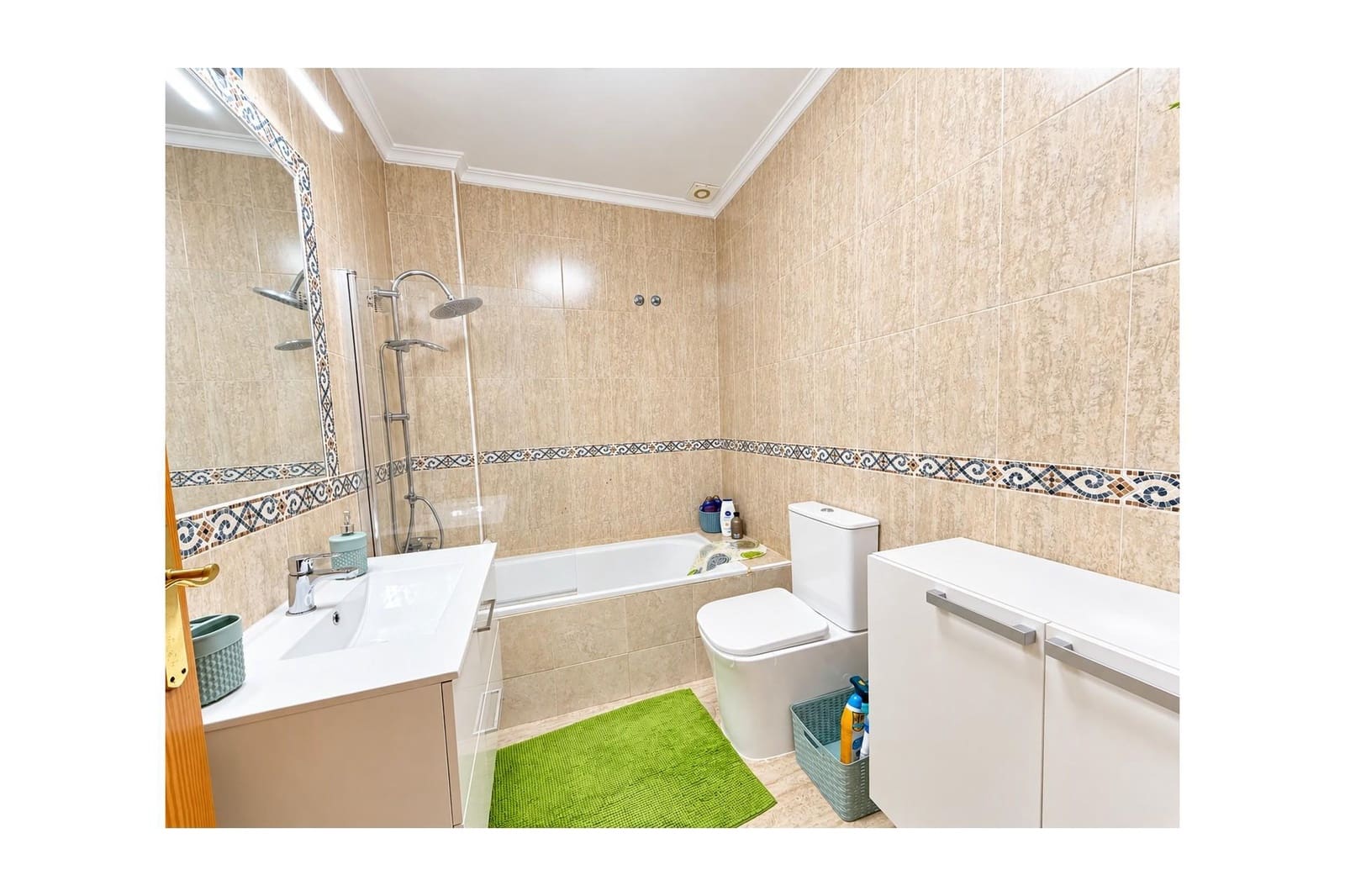 2 bedroom Townhouse for sale in Daya Nueva with pool - € 159,995 (Ref: 10068943)