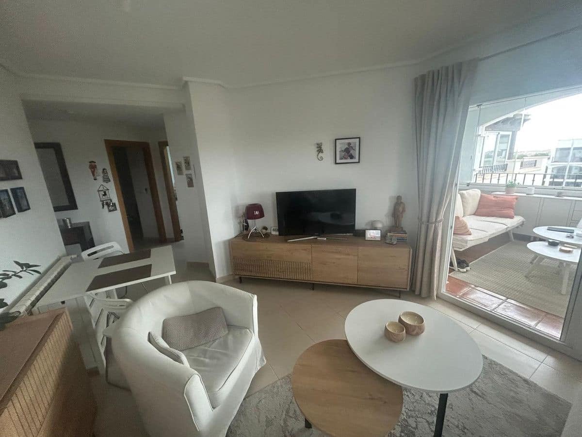2 soveværelse Lejlighed til salg i Hacienda Riquelme med swimmingpool - € 189.500 (Ref: 10068969)
