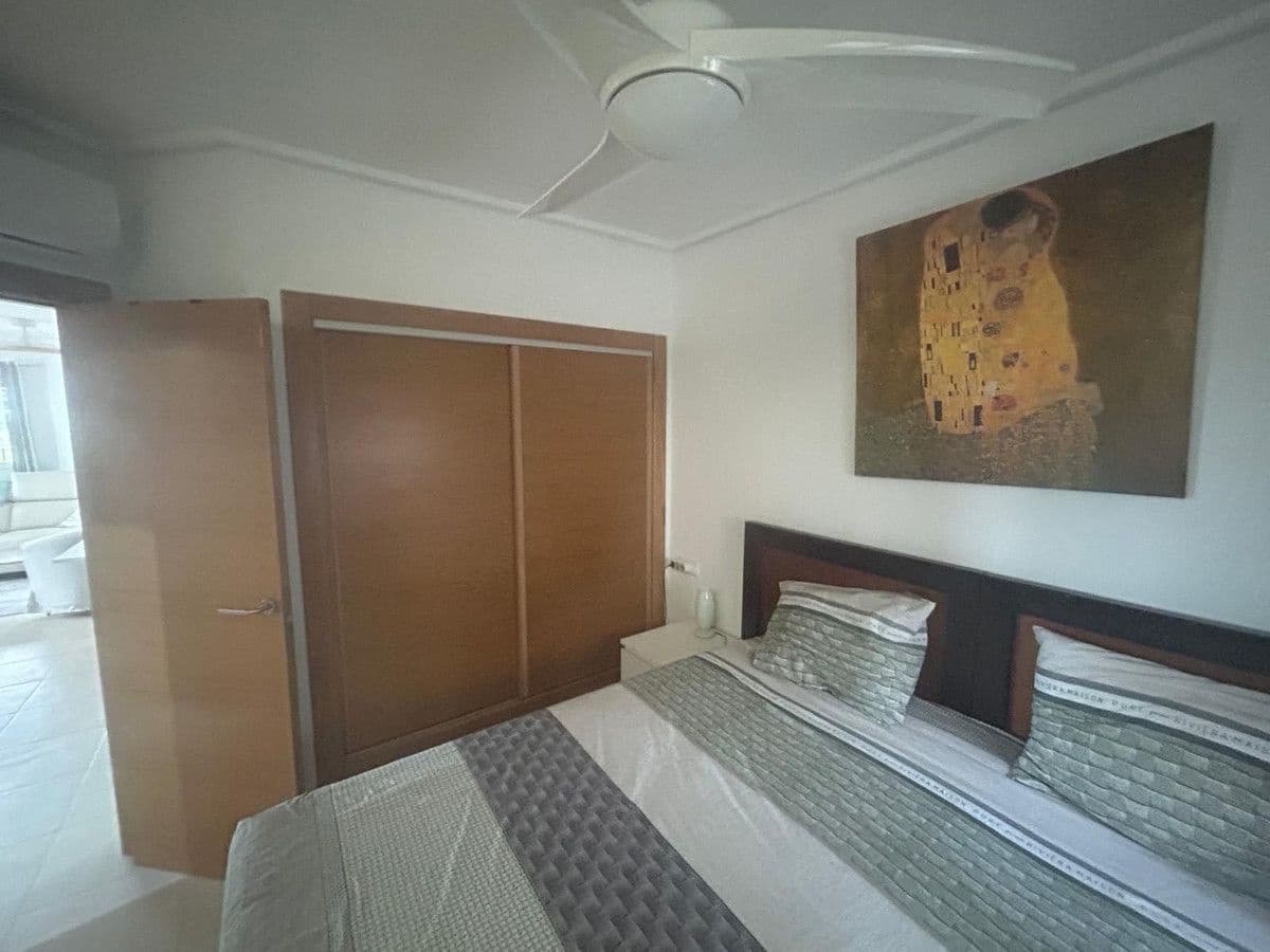 2 soveværelse Lejlighed til salg i Hacienda Riquelme med swimmingpool - € 189.500 (Ref: 10068969)