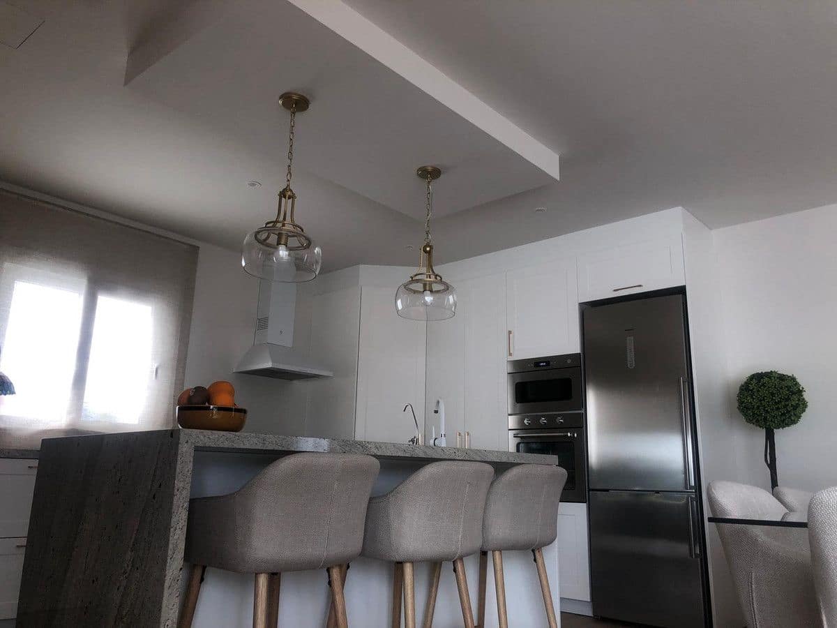 3 soveværelse Villa til salg i Pinoso med swimmingpool - € 439.950 (Ref: 10068970)