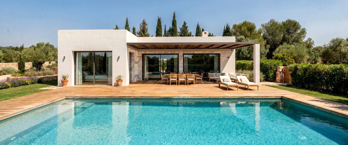 3 soveværelse Villa til salg i Pinoso med swimmingpool - € 439.950 (Ref: 10068970)