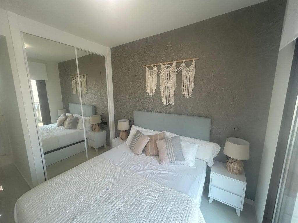 2 Zimmer Apartment zu verkaufen in La Siesta - 274.900 € (Ref: 10069006)