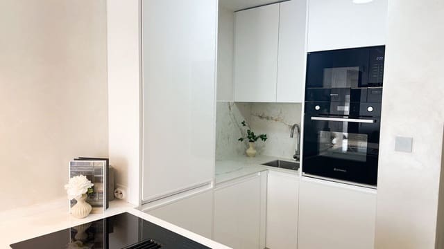 2 makuuhuone Huoneisto myytävänä paikassa El Molino, Torrevieja mukana uima-altaan - 159 995 € (Ref: 10069017)