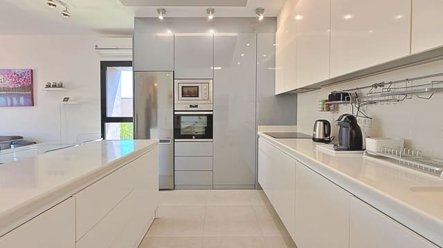 3 makuuhuone Kattohuoneisto myytävänä paikassa Torre de la Horadada, Pilar de la Horadada - 349 000 € (Ref: 10069284)