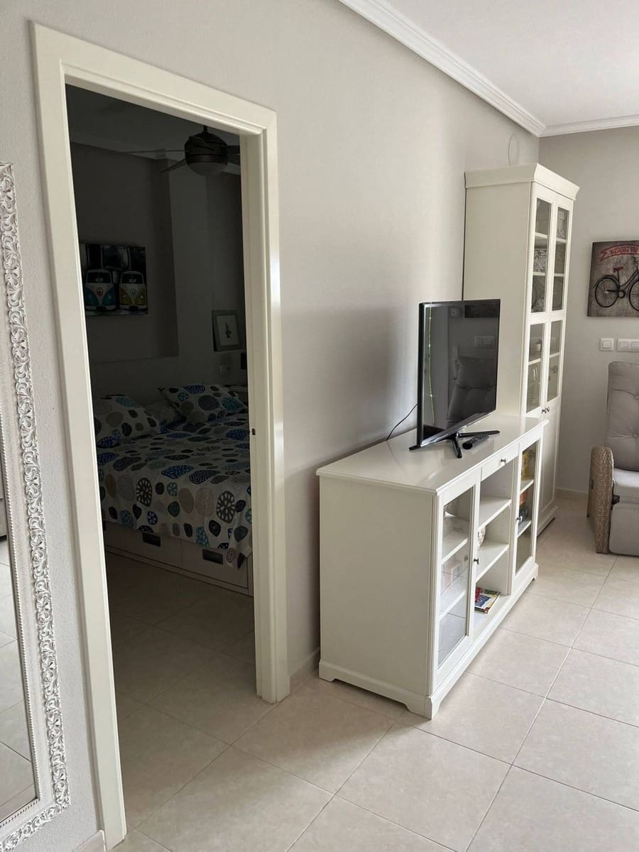 2 Zimmer Apartment zu verkaufen in Los Alcazares mit Pool - 222.000 € (Ref: 10069285)