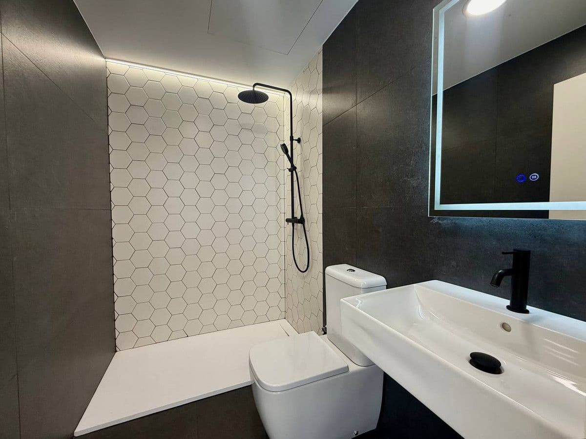 1 Zimmer Apartment zu verkaufen in Alicante / Alacant Stadt mit Pool - 319.900 € (Ref: 10069379)