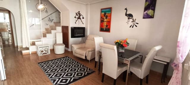 2 makuuhuone Rivitalo myytävänä paikassa La Zenia, Orihuela - 176 000 € (Ref: 10069614)