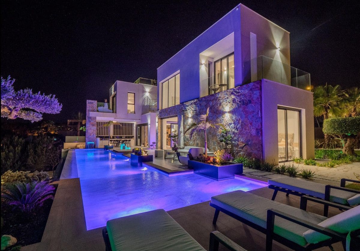 4 soveværelse Villa til salg i Orihuela Costa - € 2.650.000 (Ref: 10069615)
