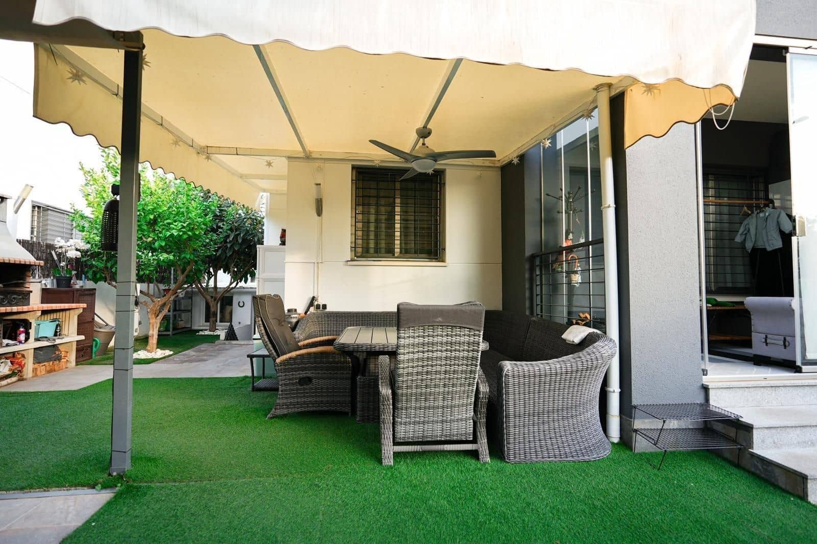 3 camera da letto Villetta a Schiera in vendita in Torrevieja con piscina - 375.000 € (Rif: 10069625)