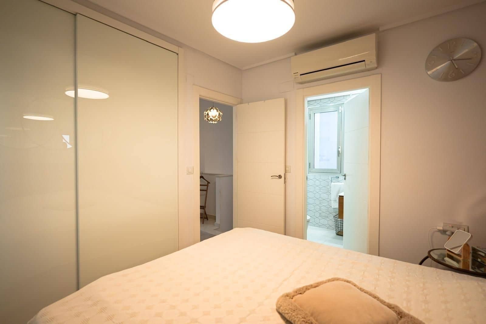 3 camera da letto Villetta a Schiera in vendita in Torrevieja con piscina - 375.000 € (Rif: 10069625)
