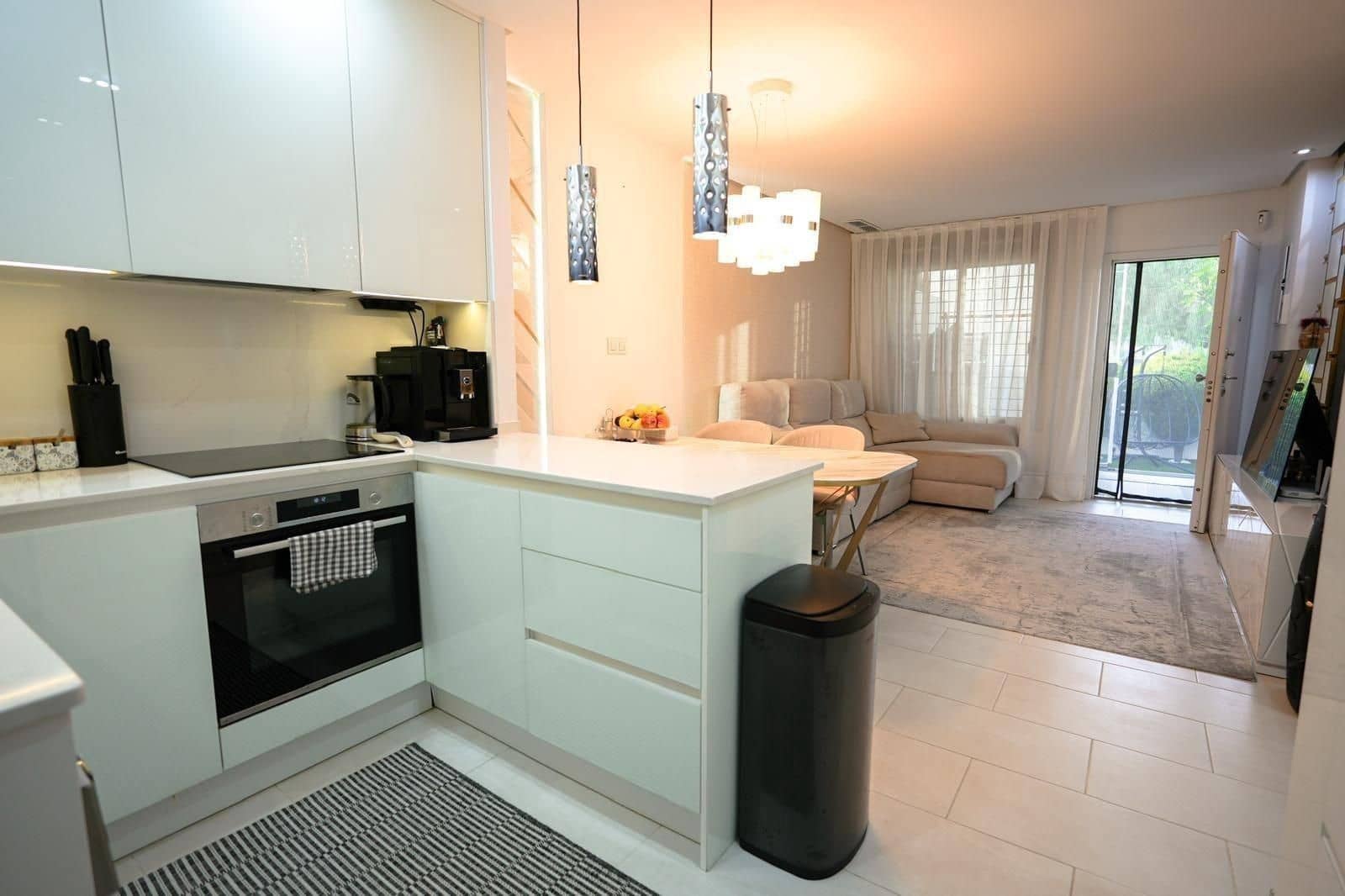 3 camera da letto Villetta a Schiera in vendita in Torrevieja con piscina - 375.000 € (Rif: 10069625)
