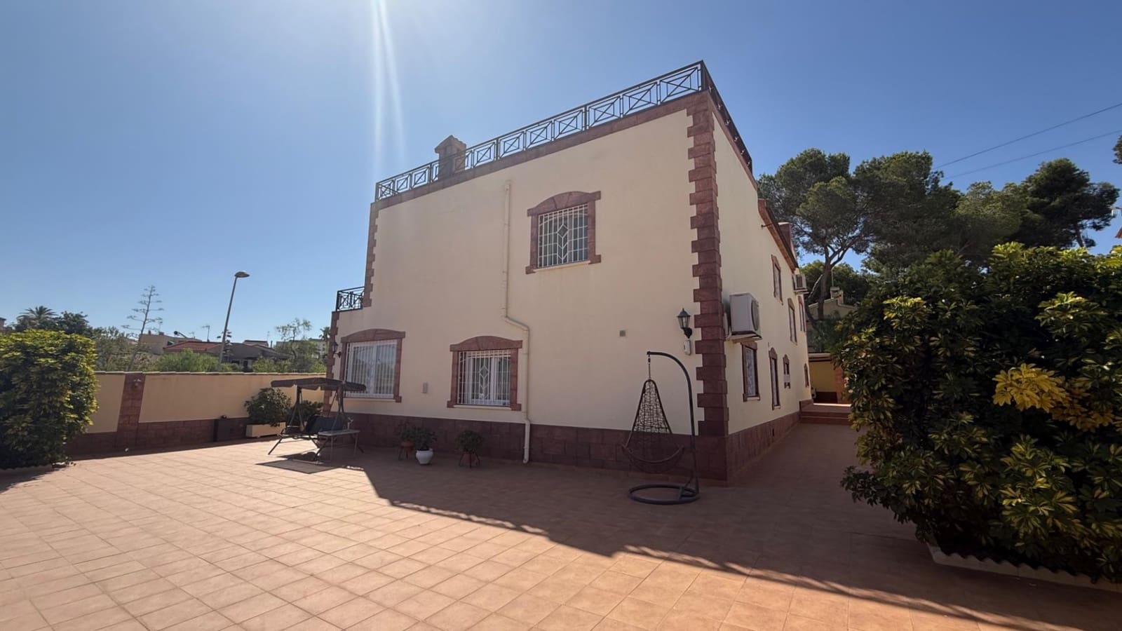 7 camera da letto Villa in vendita in La Siesta - 930.000 € (Rif: 10069629)