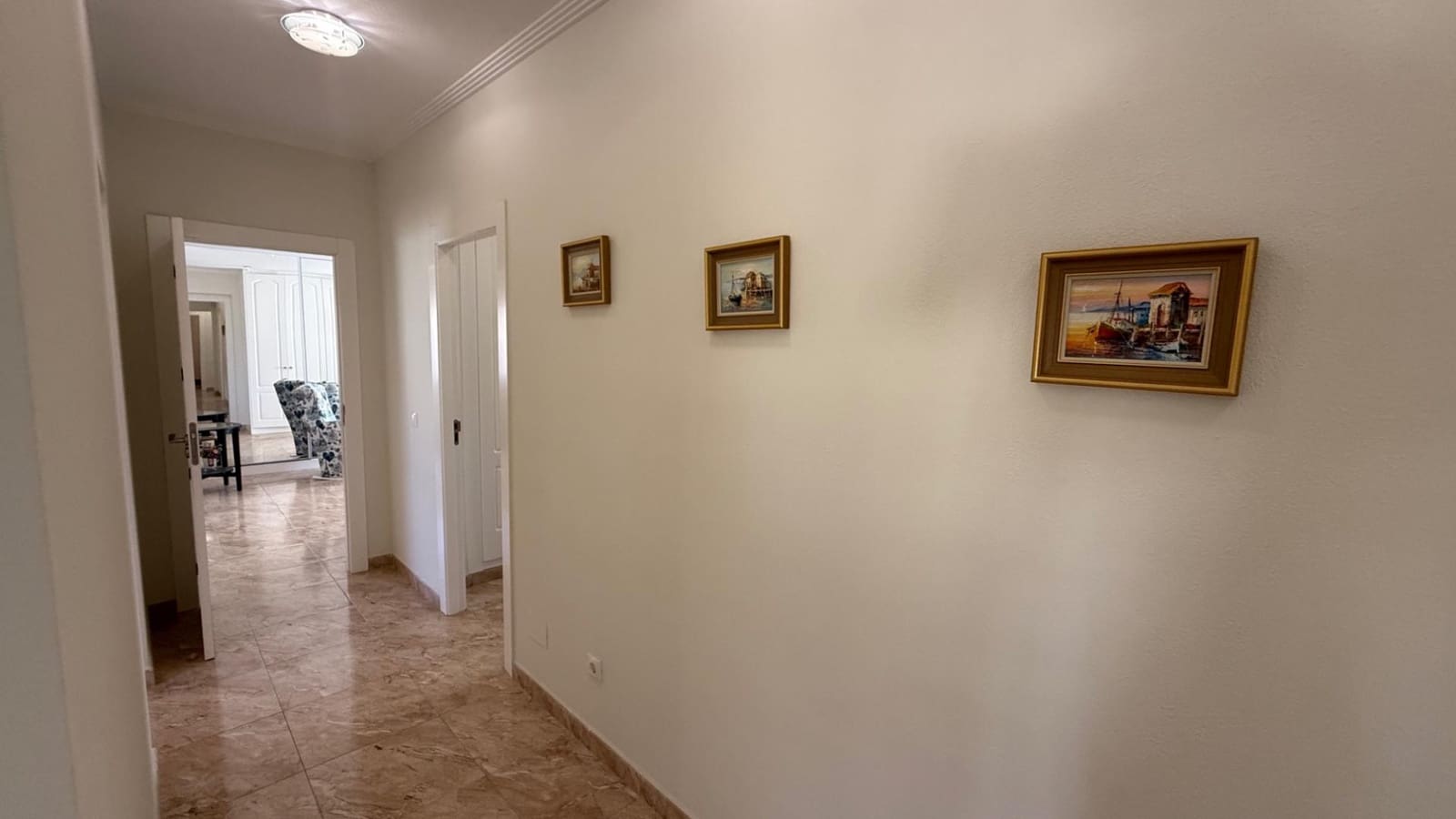 7 camera da letto Villa in vendita in La Siesta - 930.000 € (Rif: 10069629)