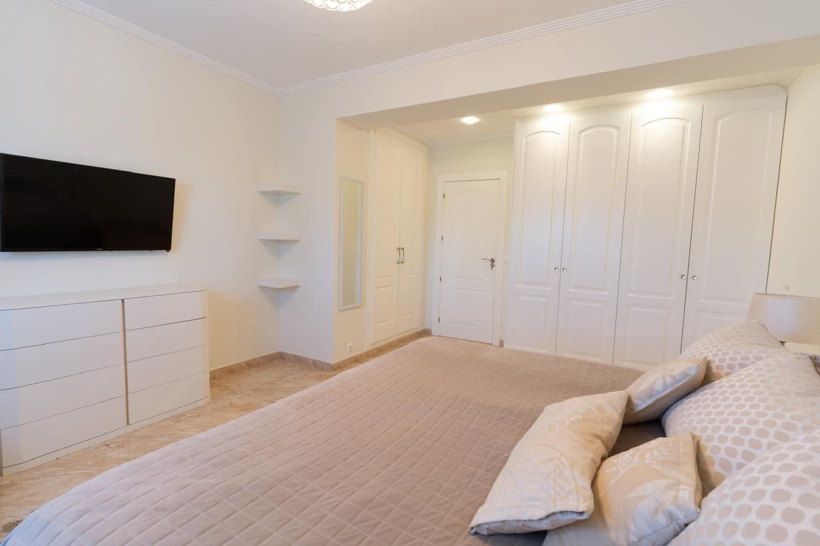 7 camera da letto Villa in vendita in La Siesta con piscina - 930.000 € (Rif: 10069632)