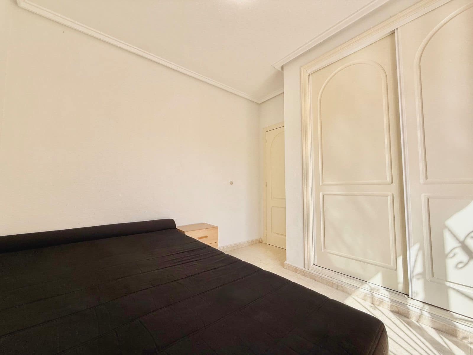 3 slaapkamer Huis te koop in Dona Pepa met zwembad - € 229.000 (Ref: 10069666)