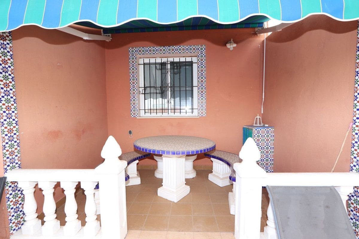 3 chambre Villa/Maison à vendre à La Zenia avec piscine - 280 000 € (Ref: 10070437)